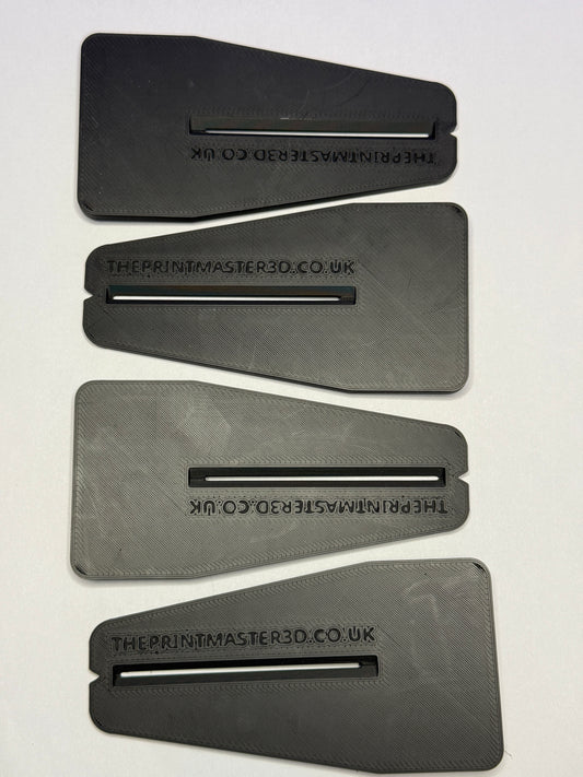 Concealed hinge door marker