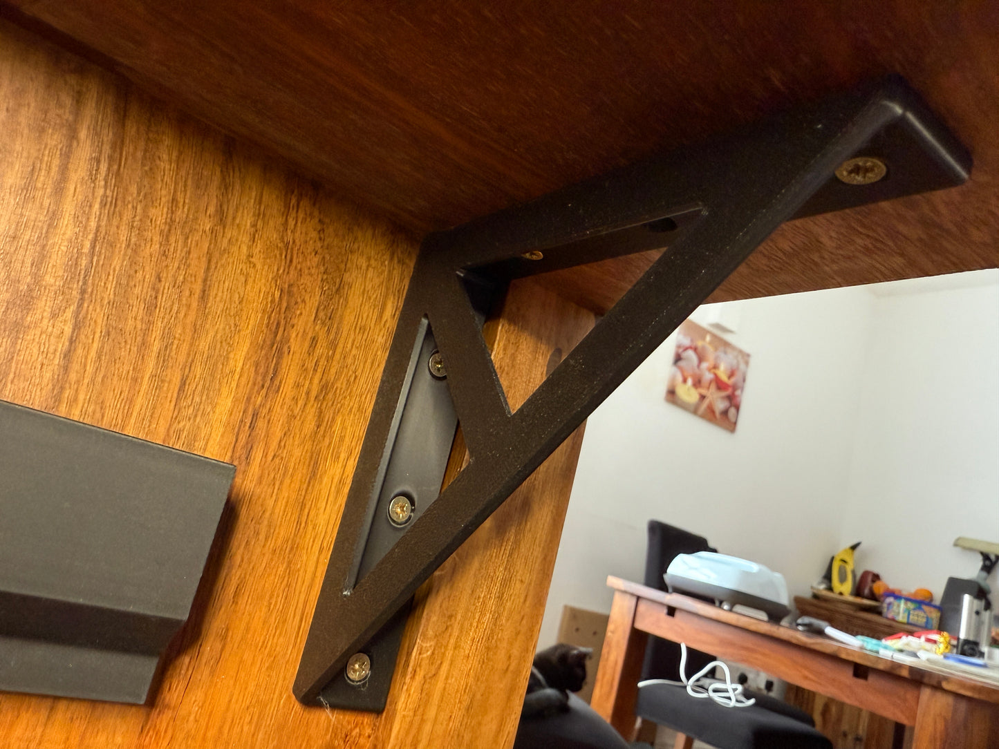 Shelf bracket, L bracket or corner bracket sold as a pair